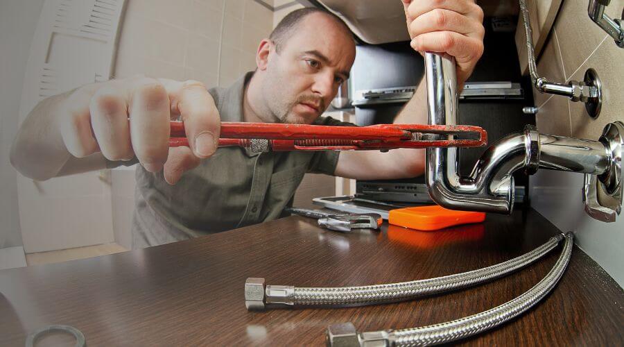 Expert burst pipe repair services in Saint Francis, AR
